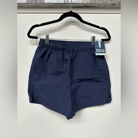 DSG Women’s Water Repellant Notched Woven Short - Inkspot Blue - Picture 5 of 7